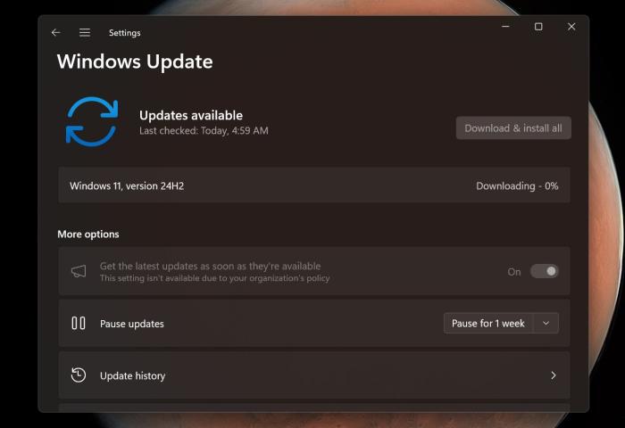 Windows 11 24H2 auto install