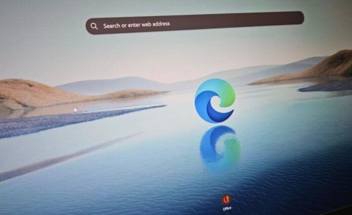 Microsoft Edge Journeys AI upgrade
